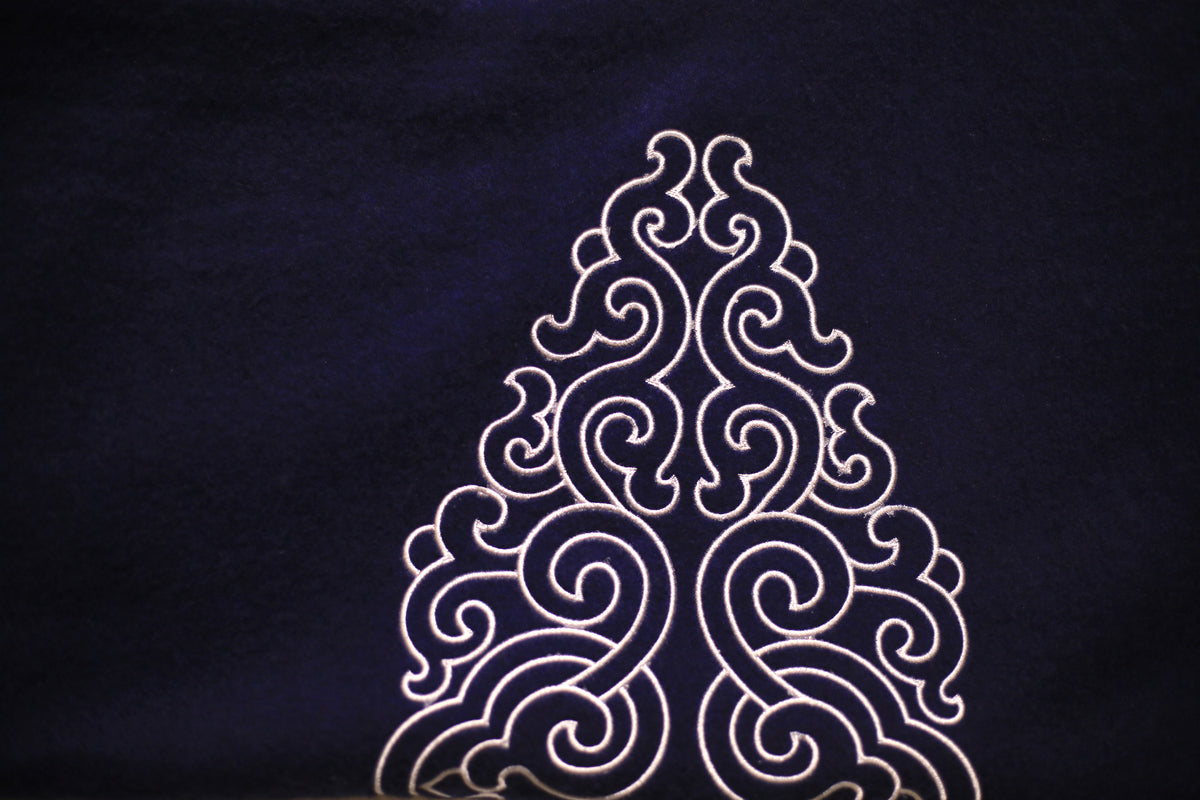 Chemin de lit BLUE NIGHT broderie argent