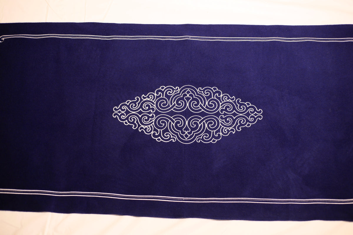 Chemin de lit BLUE NIGHT broderie argent